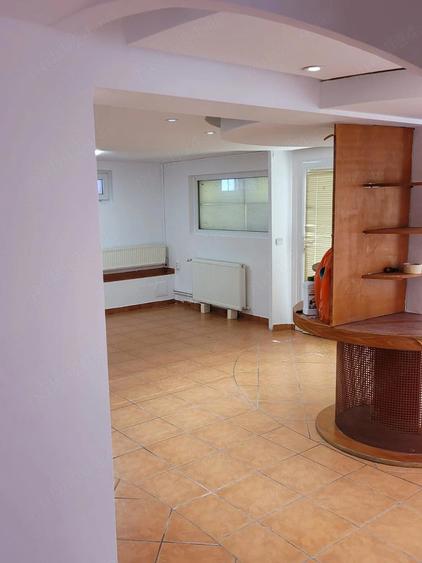 Spațiu comercial, 90 mp în Central