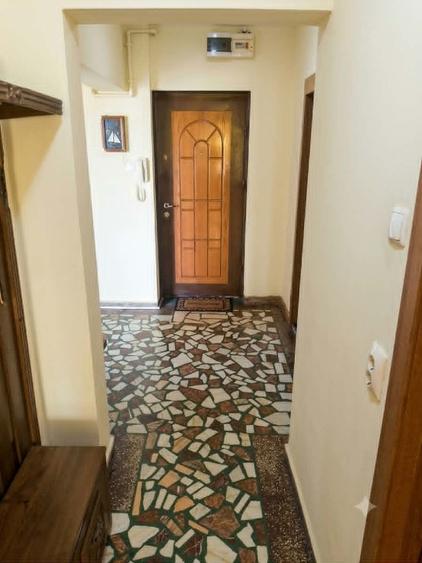 Apartament 3 camere decomandat Trocadero - 13