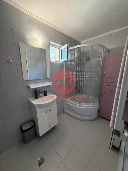 Casă cu 3 camere cu Teren 107 Mp în Delfinariu