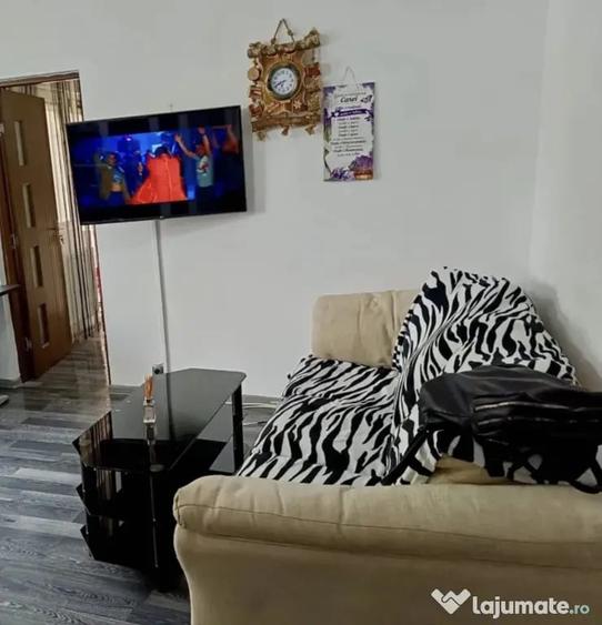 Apartament cu 2 camere semidecomandat în Central