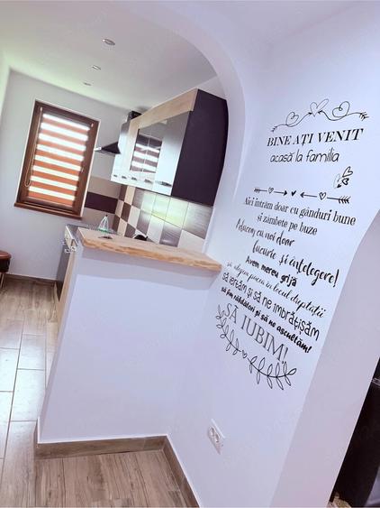 Apartament cu 2 camere semidecomandat în Jurilovca
