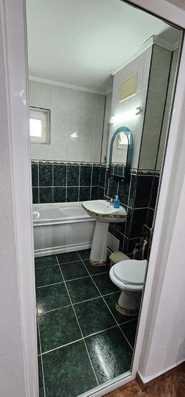 Inchiriez apartament 2 camere - 10
