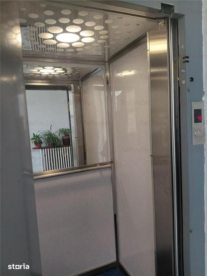 Apartament cu 4 camere decomandat în Pantelimon