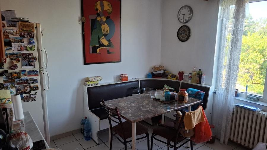 Casă individuală cu 5 camere cu Teren 567 Mp în Mihai Bravu
