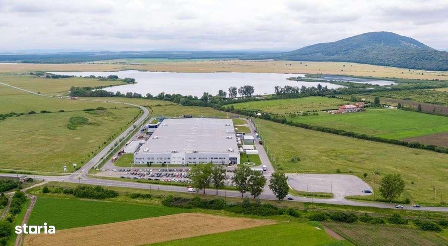 Spațiu comercial, de 22,482 mp, în Nord