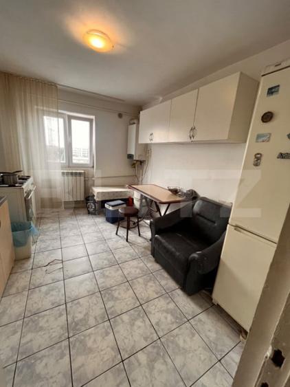 Apartament 3 camere, decomandat, zona George Enescu - 8
