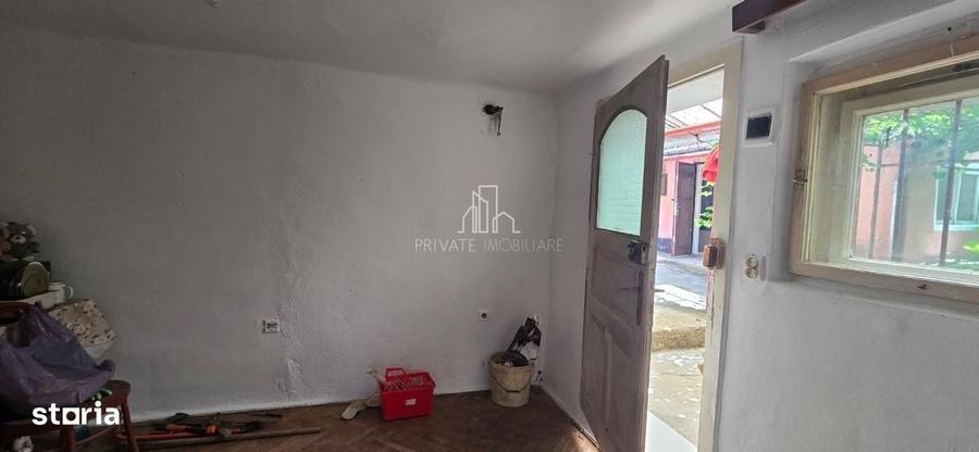 Casă cu 2 camere în Central