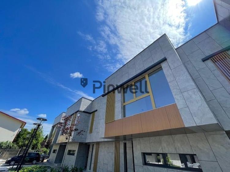 Casă individuală cu 4 camere cu Canalizare în Pipera