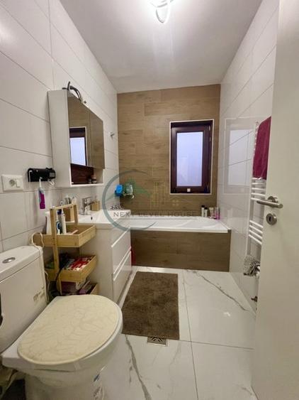 Apartament cu 3 camere decomandat, mobilat în Sânpetru