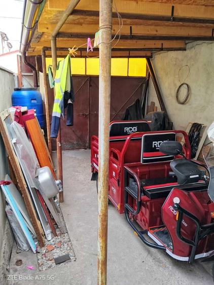 Casă cu 3 camere cu Teren 210 Mp în Coiciu