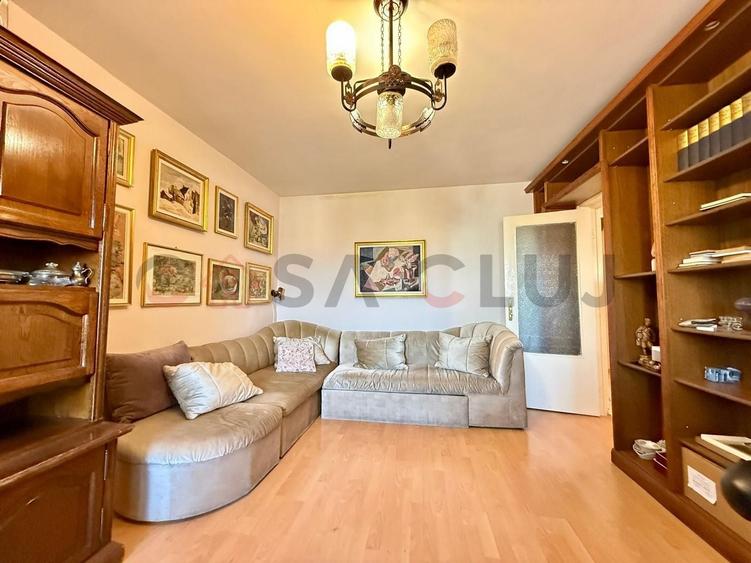 Apartament cu 4 camere decomandat, mobilat în Zorilor