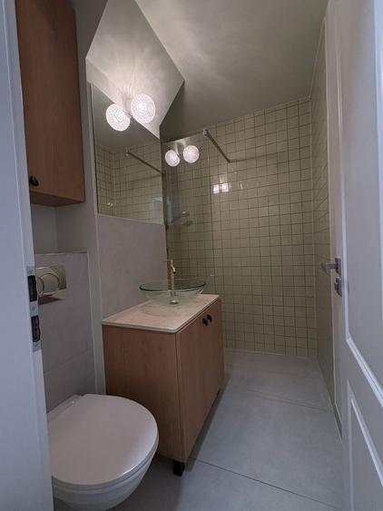 Apartament de vanzare 3 camere Decomandat - 3