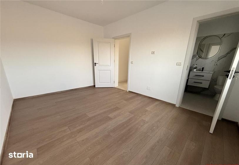 Casă cu 3 camere cu Teren 350 Mp în Sud
