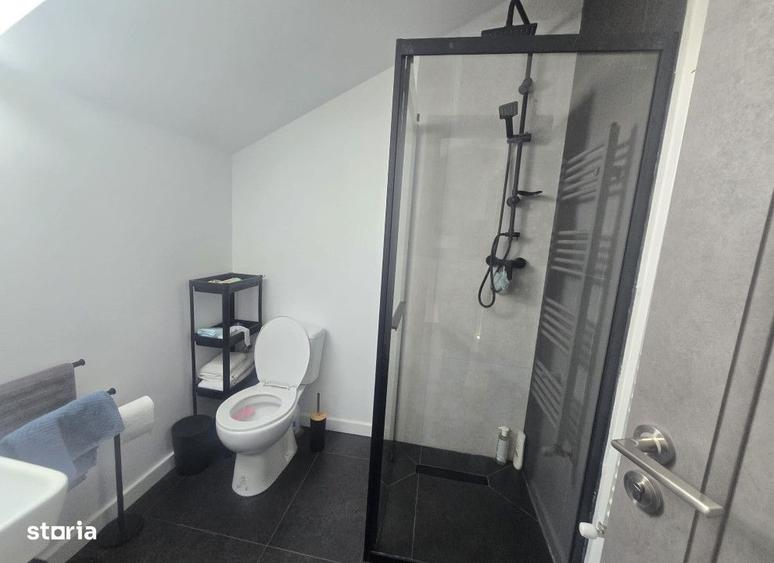 Apartament cu 4 camere în Popas Păcurari
