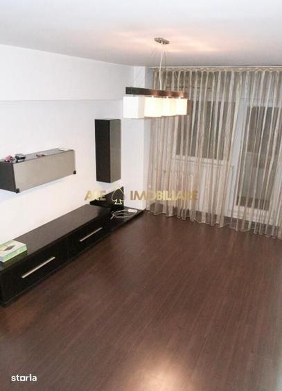 Apartament cu 3 camere în Dristor