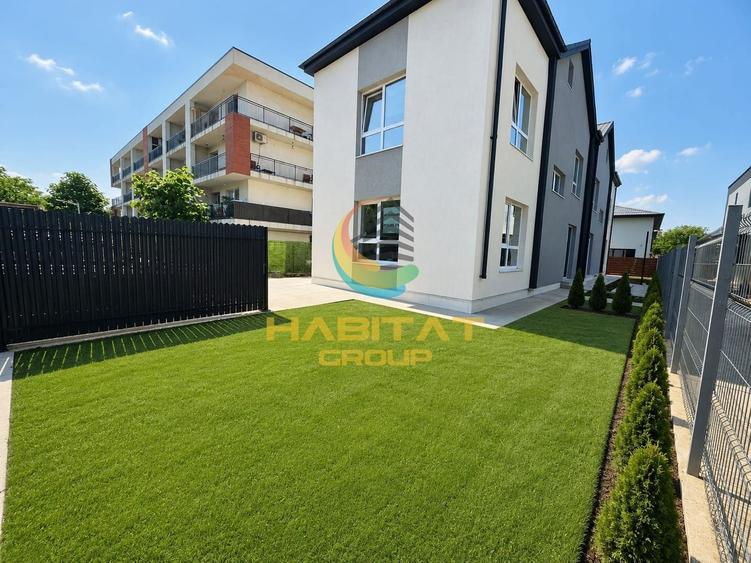 Duplex cu 5 camere cu Canalizare în Central