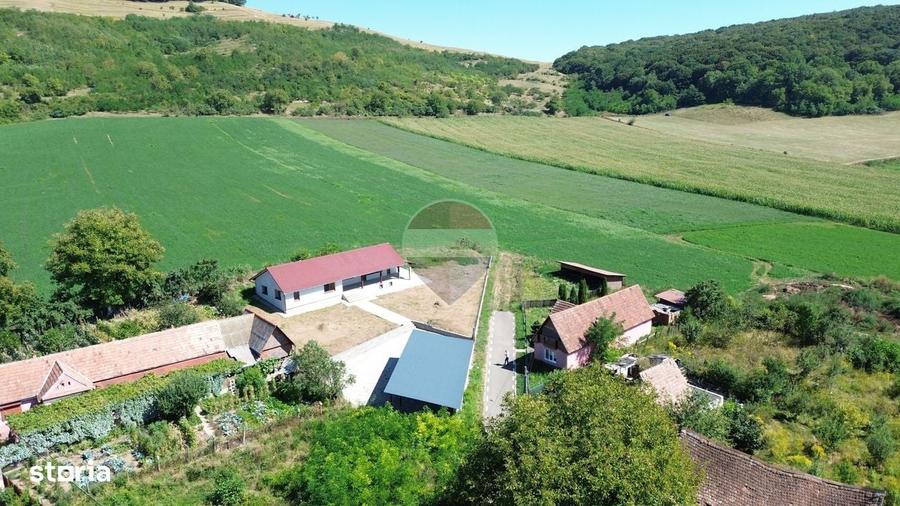 Casă cu 3 camere cu Teren 1163 Mp în Blăjel