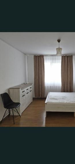 Garsonieră decomandată în Bartolomeu
