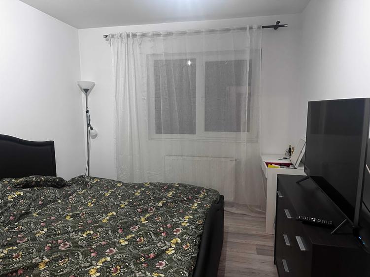 Apartament cu 2 camere decomandat în Florești