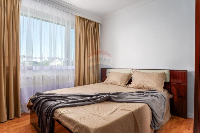 Apartament cu 2 camere semidecomandat în Cantemir