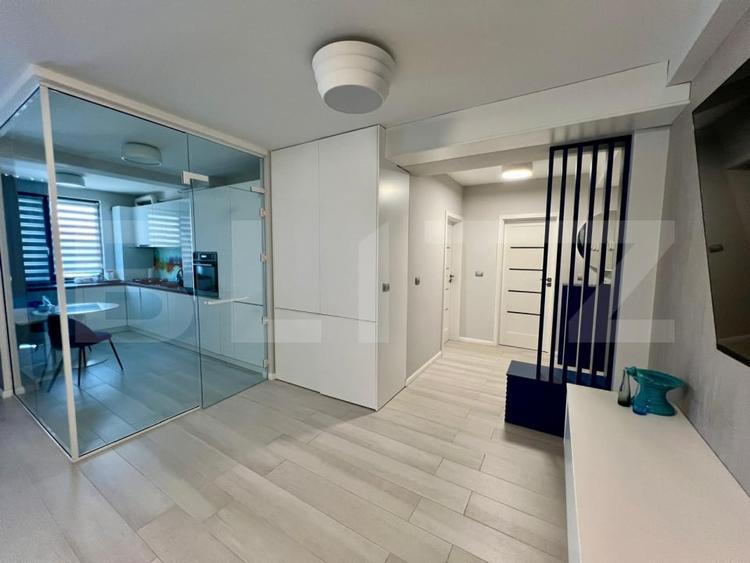 Apartament cu 2 camere decomandat, mobilat în Valea Rosie
