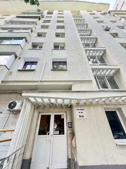 Apartament cu 2 camere semidecomandat în Grivița