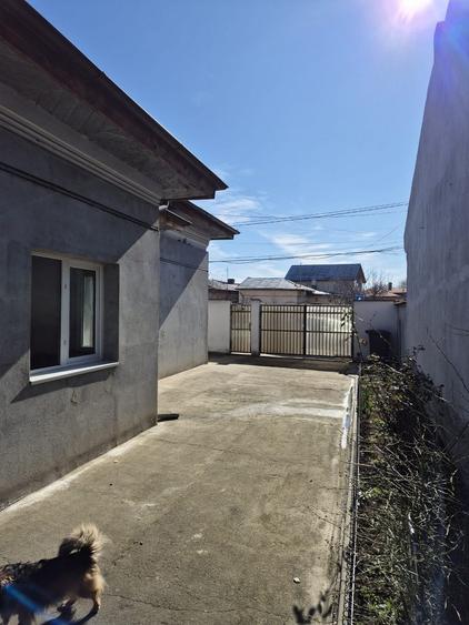 Casă individuală cu 6 camere cu Canalizare în Chiajna