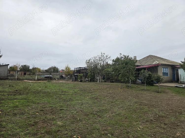Casă cu 5 camere în Mahmudia
