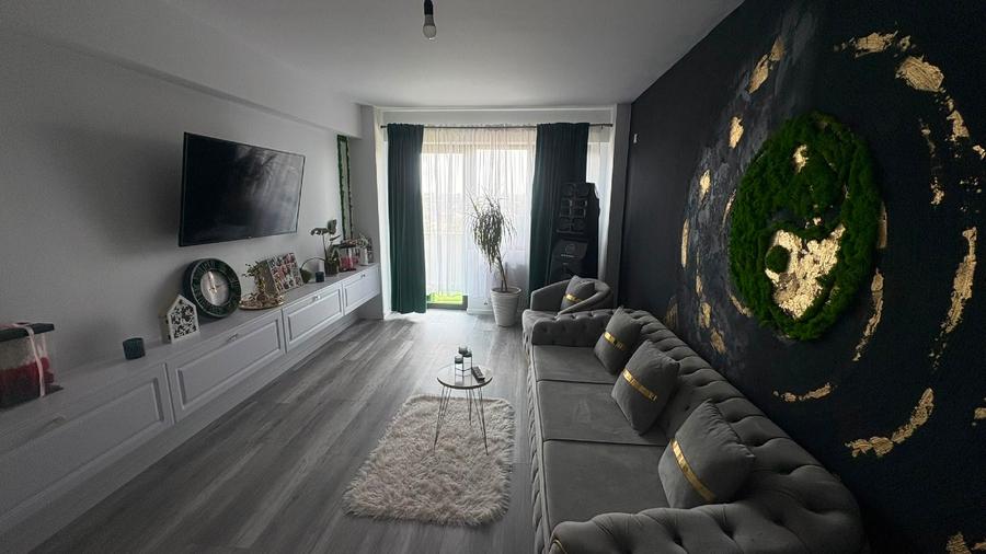Apartament cu 3 camere decomandat în Mihai Bravu