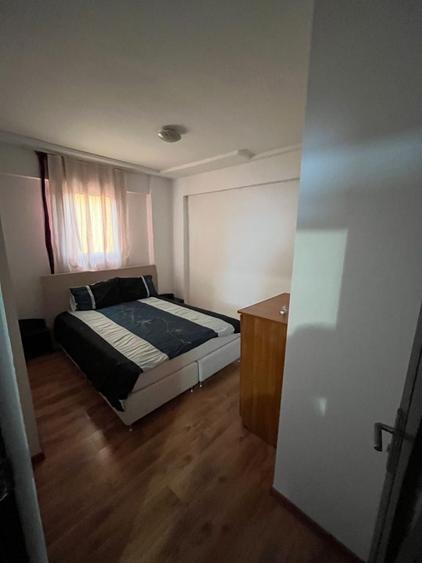 Casă cu 4 camere cu Teren 362 Mp în Șerbănești