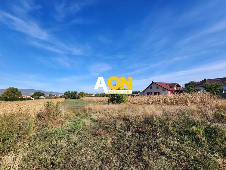 Teren Construcții intravilan de 2097 mp, în Periferie