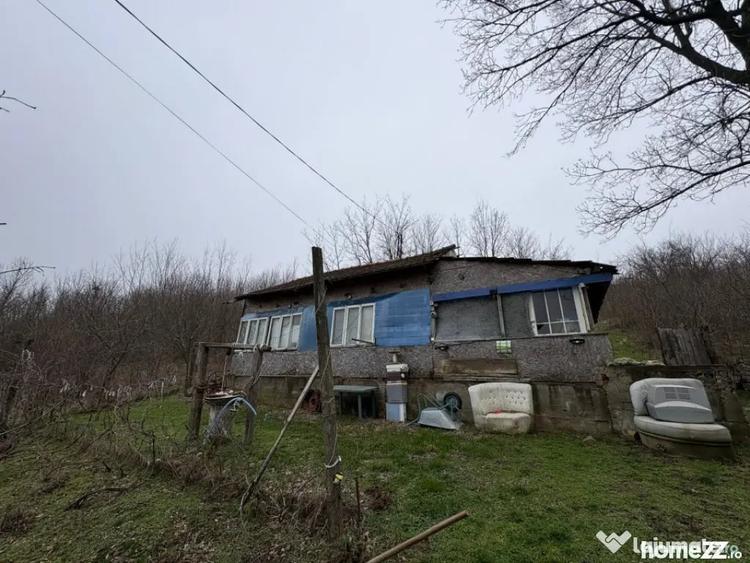 Teren de 2038 mp, în Ghercești