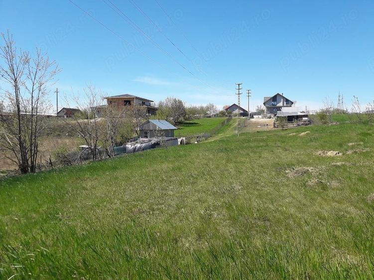 Teren de 1100 mp, în Central