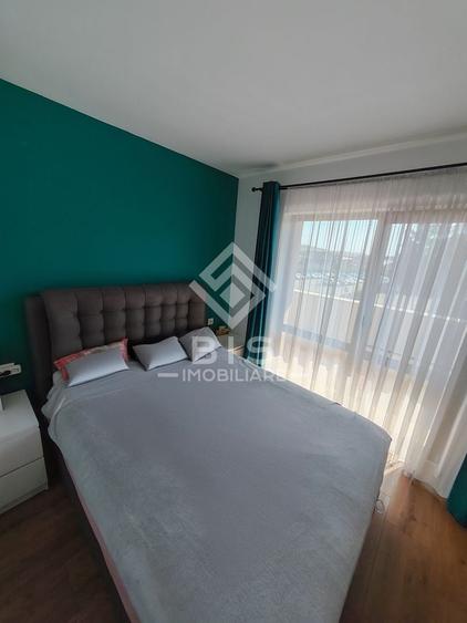 Apartament cu 3 camere decomandat în Sud