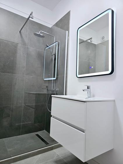 Apartament cu 2 camere decomandat în Lujerului
