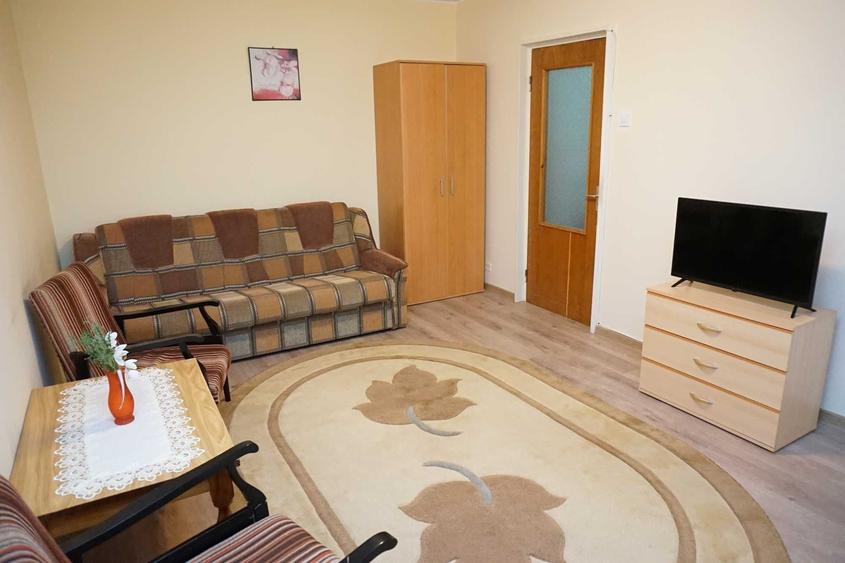 Apartament cu 2 camere decomandat în Sud