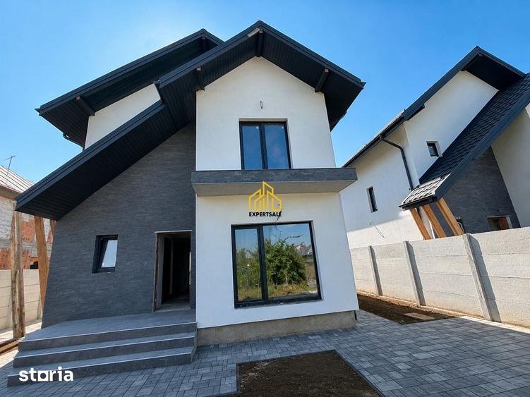 Casă cu 4 camere cu Teren 400 Mp în Domnești
