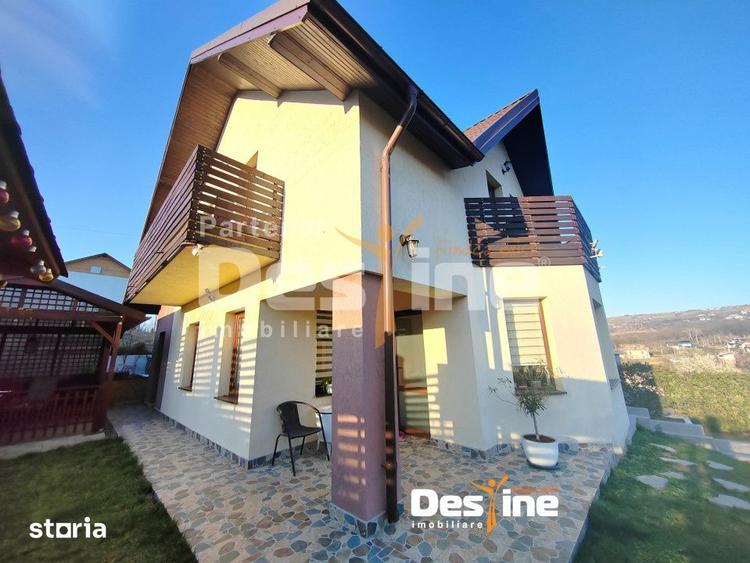 Casă cu 4 camere cu Teren 380 Mp în Bârnova
