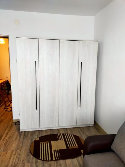 Garsonieră decomandată în Exterior Vest
