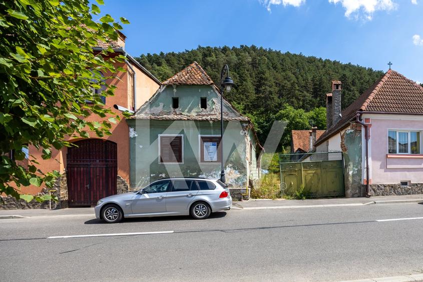 Casă individuală cu 2 camere cu Canalizare în Caragiale