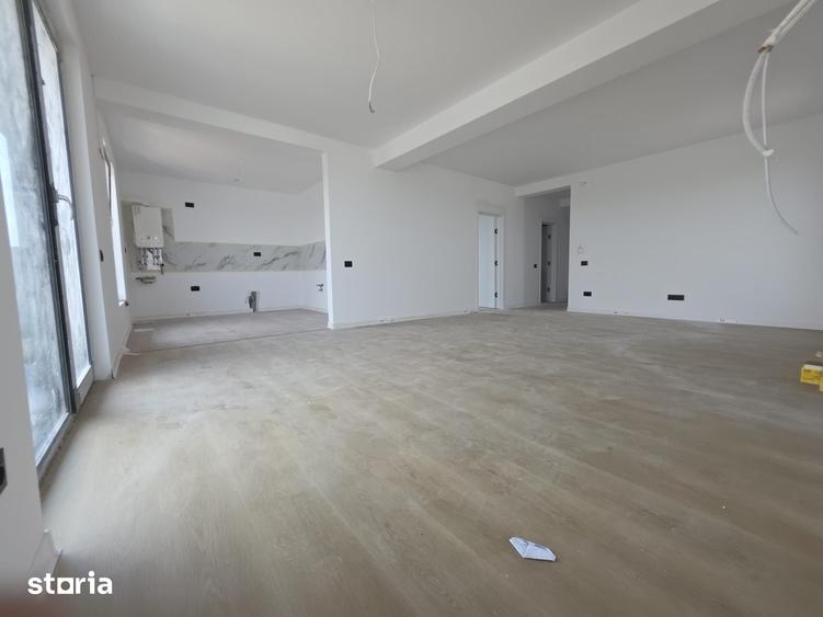 Casă cu 4 camere cu Teren 420 Mp în Centrul Civic