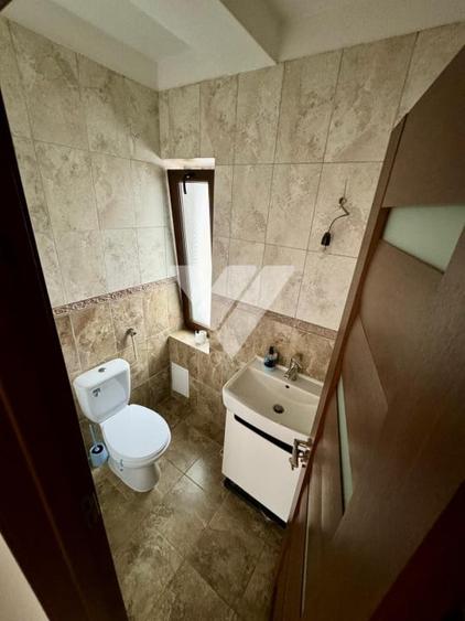 Casă individuală cu 5 camere cu Canalizare în Exterior Sud