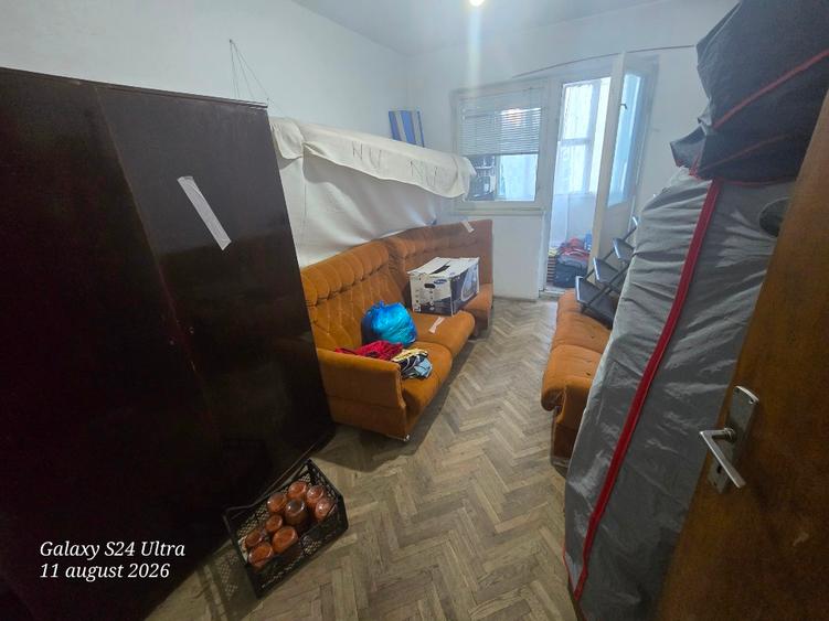 Apartament cu 4 camere decomandat în Nord