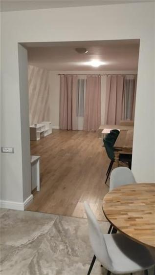 Casă cu 4 camere cu Canalizare în Feleacu