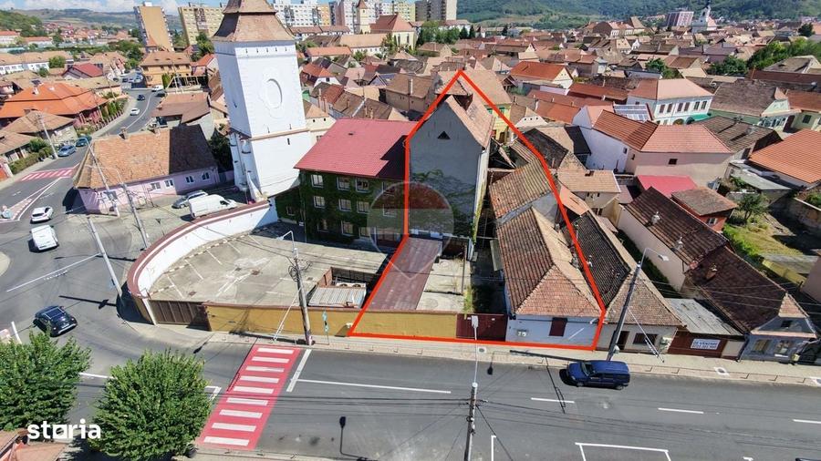 Spațiu comercial, de 350 mp, în Central