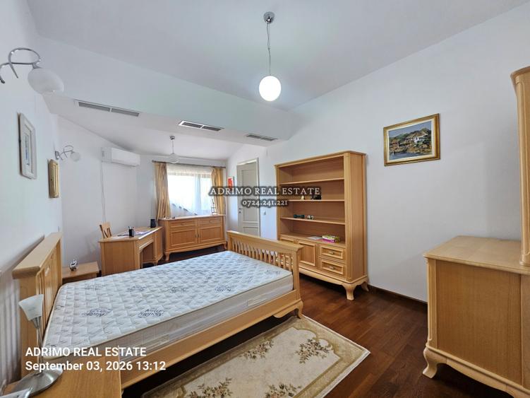 Casă individuală cu 5 camere cu Garaj în Tomis Nord
