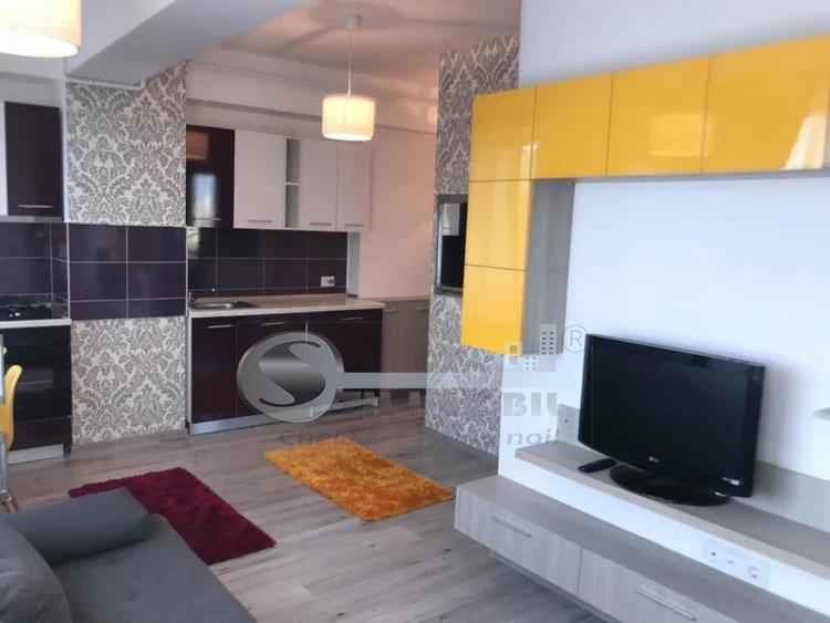 Apartament cu 2 camere semidecomandat în Ultracentral