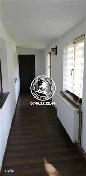 Apartament cu 3 camere decomandat în Păcurari