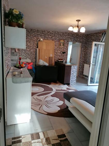 Casă cu 4 camere în Vadu Moldovei