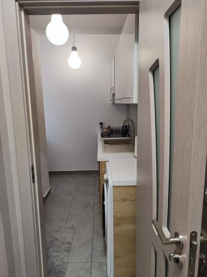 Garsonieră decomandată, mobilată în Theodor Pallady